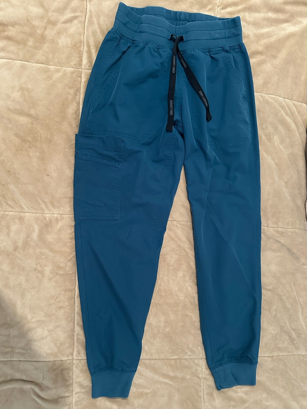 Women’s Carhartt scrub pants